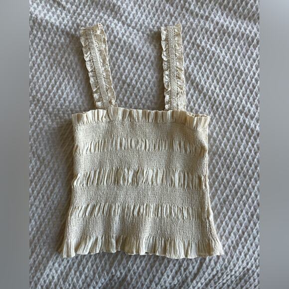 Astr The Label Twiggy Smocked Top Size Small - Picture 7 of 14